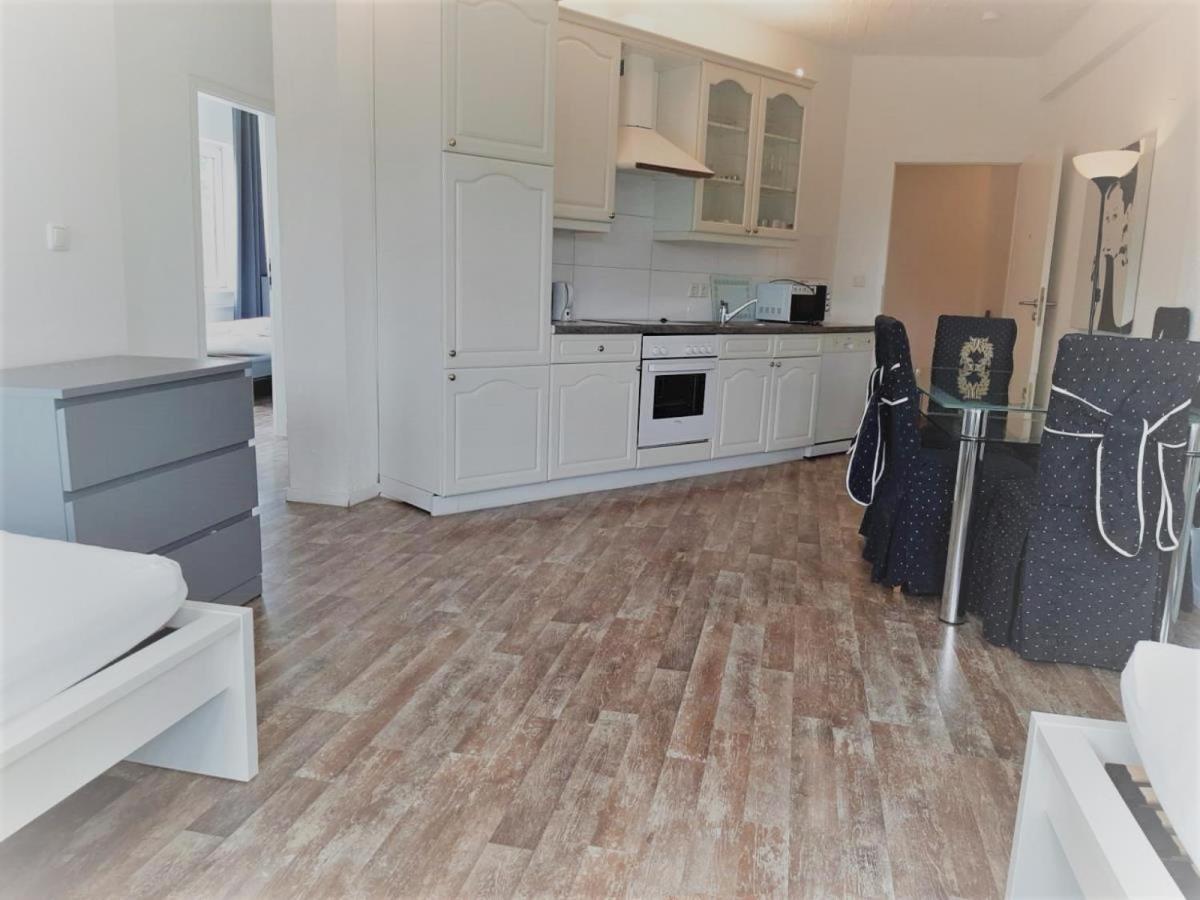 Mehrbett-Apartment 6 Citynah, Einfache Ausstattung ฮัมบูร์ก ภายนอก รูปภาพ